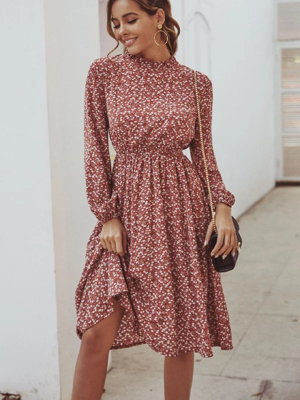 MegaBetty - Disty Floral Mock Neck Elastic Wasit Dress