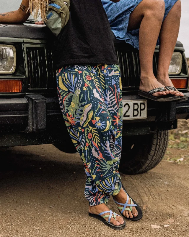 Daylily Printed Loose Trouser - Abstract Seaweed Tidal Blue